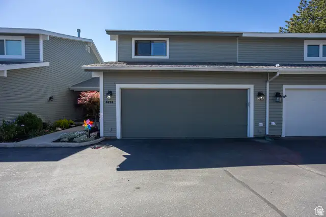 4424 W Skye Dr, South Jordan, UT 84009 - #1