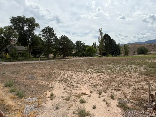 282 E Center St, Glenwood, UT 84730 - #3