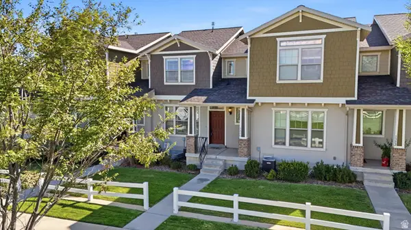 1316 S Mountain Crest Dr W, Woods Cross, UT 84087