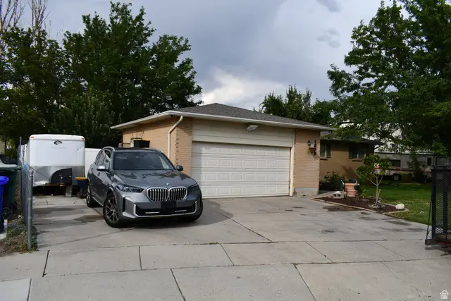 1872 W 7265 S, West Jordan, UT 84084 - #3