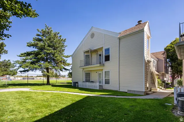 1444 W Beacon Hill Cir E #174, Taylorsville, UT 84123 - #3