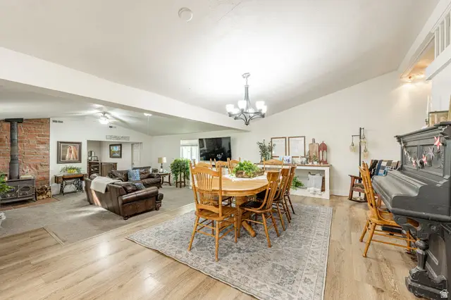 1217 W Topaz Rd, Saint George, UT 84770 - #3