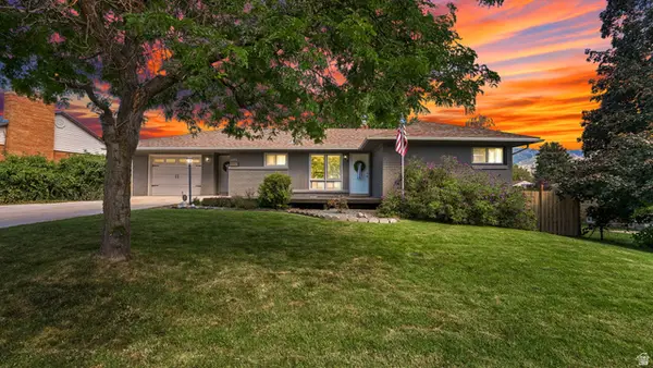 1376 E Kingston Dr S, Ogden, UT 84403
