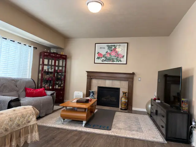 4017 W Scarsborough Ln, West Jordan, UT 84084 - #2
