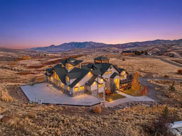 246 E Woods Creek Dr, Morgan, UT 84050 - #3