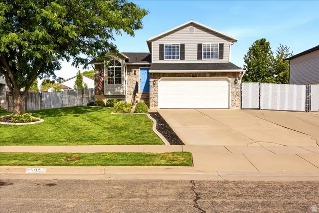 5042 S 3025 W, Roy, UT 84067 - #2