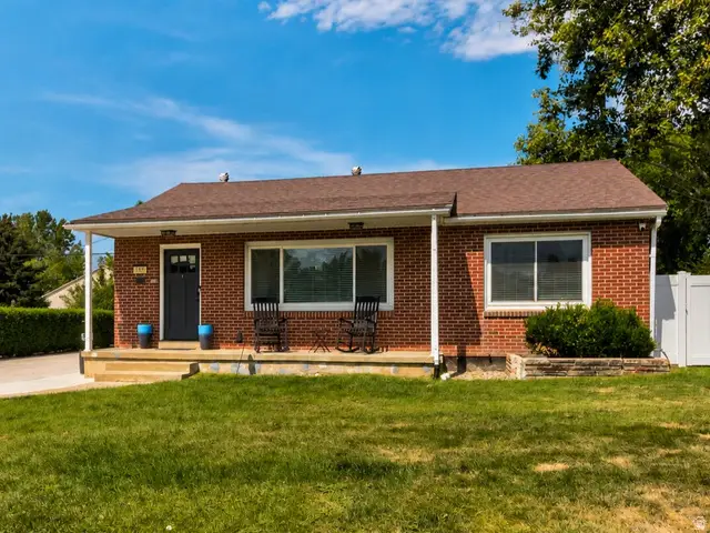 169 Crestwood Rd, Kaysville, UT 84037 - #1
