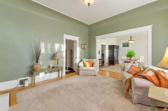 295 S 100 E, Bountiful, UT 84010 - #2