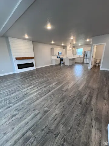 699 E Ryegrass Dr N, Eagle Mountain, UT 84005 - #3