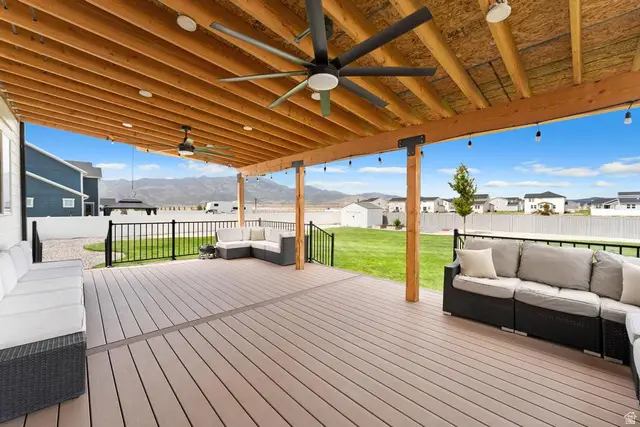 169 E Trail Rider Peak Dr, Eagle Mountain, UT 84005 - #3