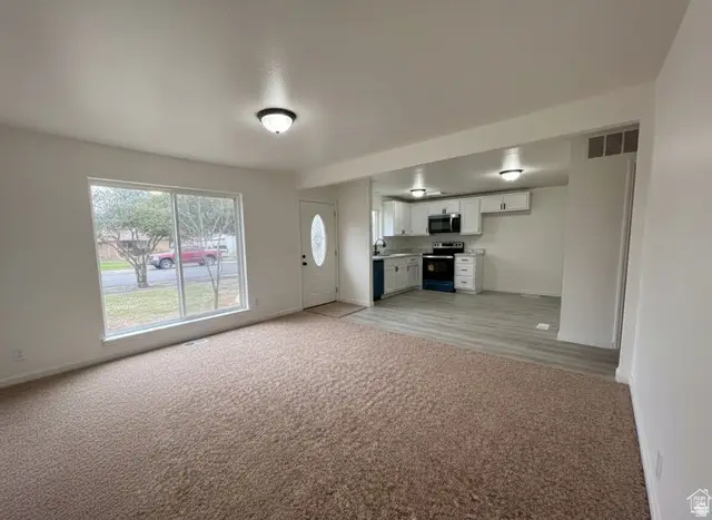 6389 W 3570 S, West Valley City, UT 84128 - #3