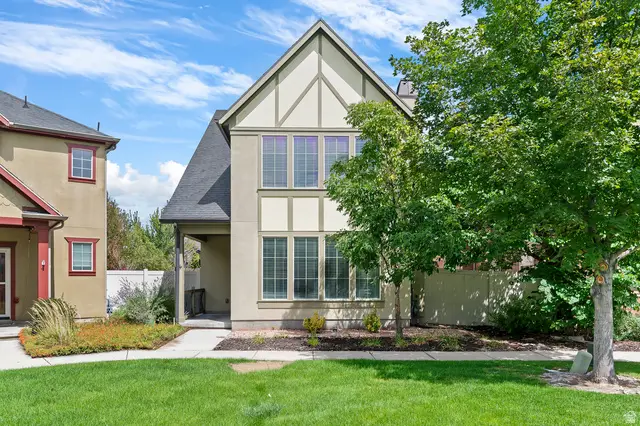 10572 S Ozarks Dr, South Jordan, UT 84009 - #2
