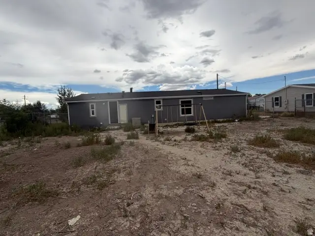 75 N 200 E, Huntington, UT 84528 - #2