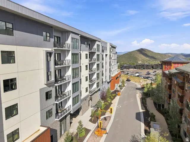 2417 W High Rd #3210, Park City, UT 84098 - #3