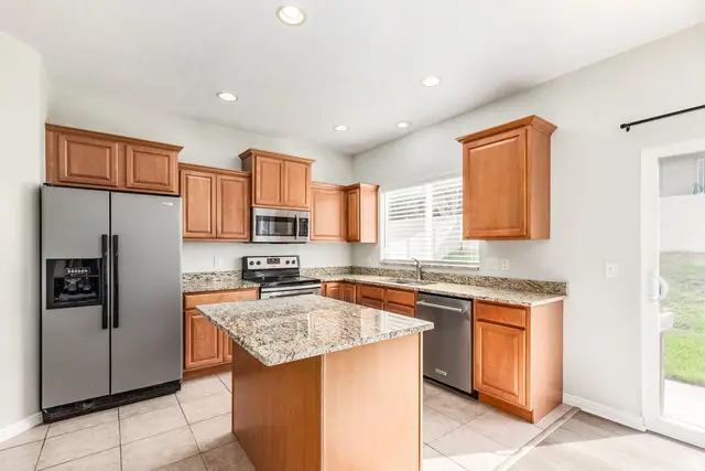 7734 N Meadow Creek Rd, Eagle Mountain, UT 84005 - #2