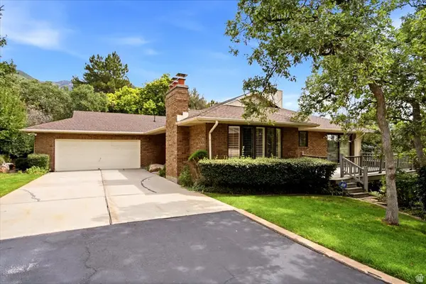 1802 Whispering Oaks Dr, Ogden, UT 84403