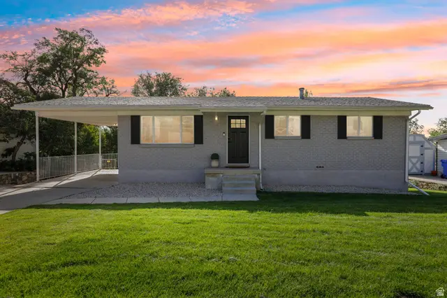 172 S 350 E, Farmington, UT 84025 - #1