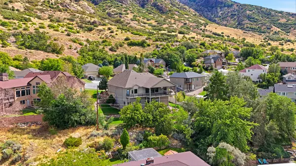 141 Taylor Ave, Ogden, UT 84404