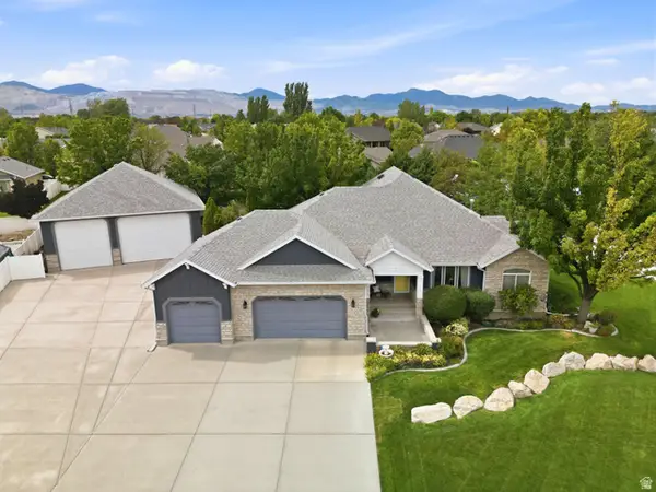 12136 S Swensen Cir, Riverton, UT 84096