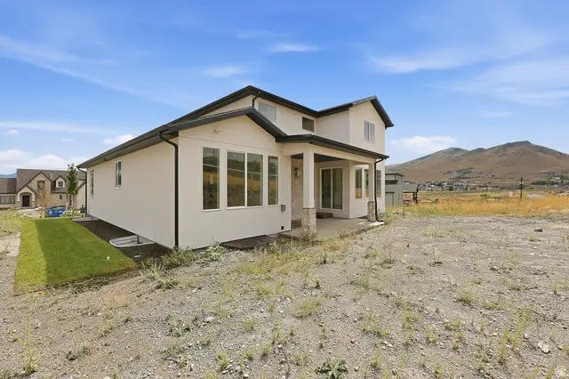 14356 S Robins Nest Cir, Herriman, UT 84096 - #2