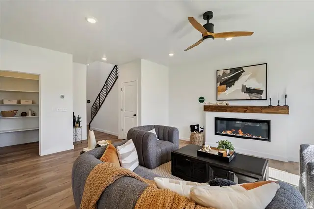 13242 S Lacy Oak Cir #304, Herriman, UT 84096 - #3