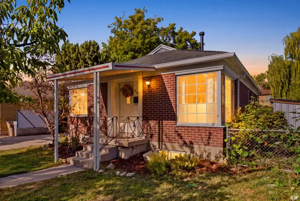735 N Sonata St, Salt Lake City, UT 84116