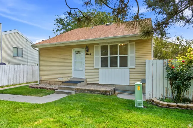 4126 S Eastern Park Ln W, West Valley City, UT 84119 - #3