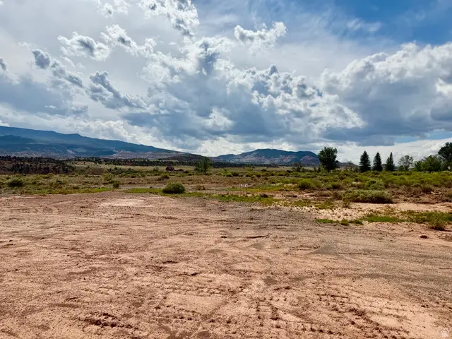 925 W 100 S #1, Torrey, UT 84775 - #1