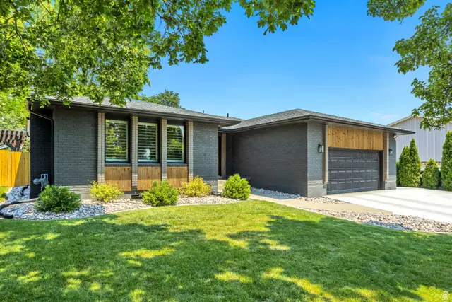 1853 S Laguna Vista Dr, Orem, UT 84058 - #2