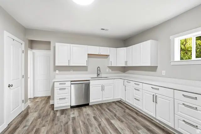 335 30th St, Ogden, UT 84401 - #2