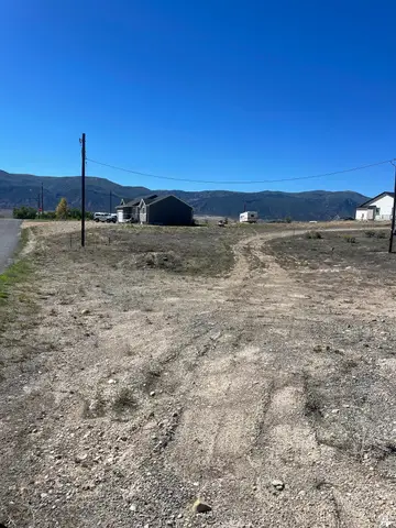 48 W 400 N, Moroni, UT 84646 - #3