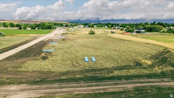 180 N 300 W #15, Newton, UT 84327
