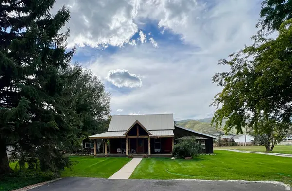 585 N Center St, Midway, UT 84049