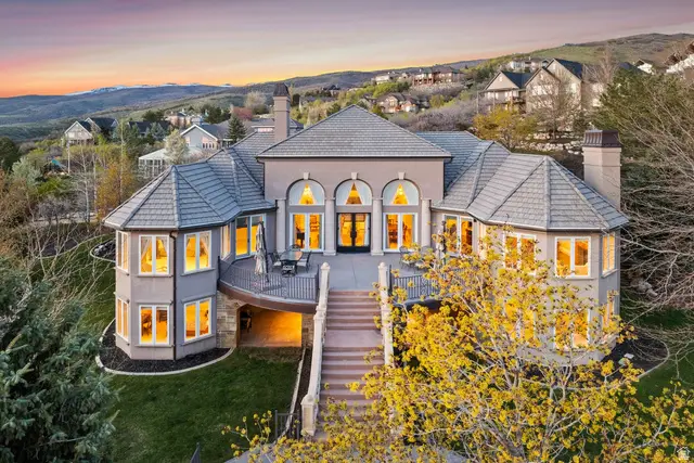 1714 Ridge Point Dr E, Bountiful, UT 84010 - #1
