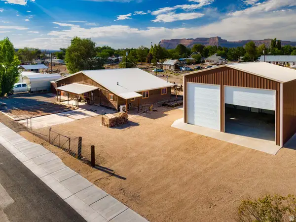 345 E Tidwell Ave, Green River, UT 84525