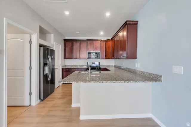 11487 S Holly Springs Dr, South Jordan, UT 84009 - #3
