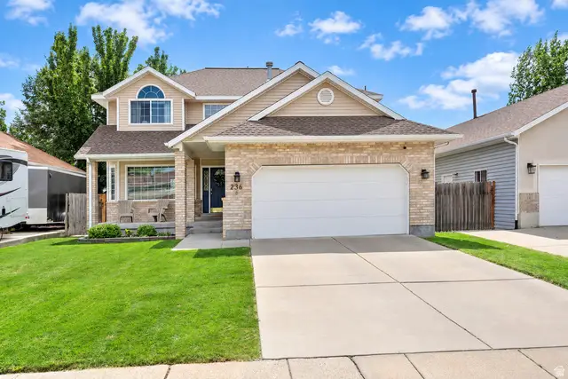 236 E Ashbrook Cir, Midvale, UT 84047 - #2