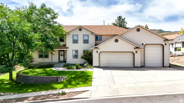 10162 S Solstice View Dr W, Copperton, UT 84006 - #1