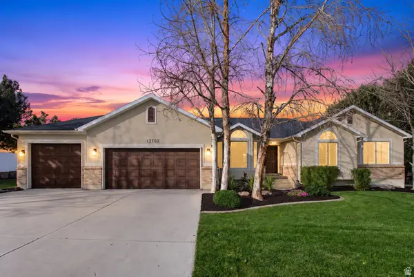 13702 S Hackamore Dr E, Draper, UT 84020