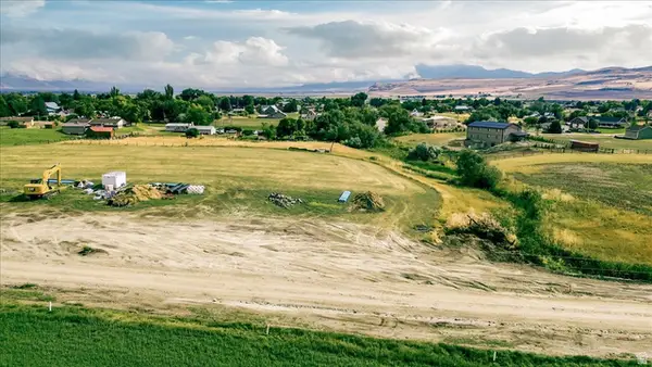 180 W 200 N #19, Newton, UT 84327