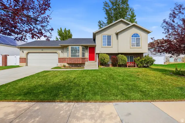 42 Country Bend Rd, Farmington, UT 84025 - #1