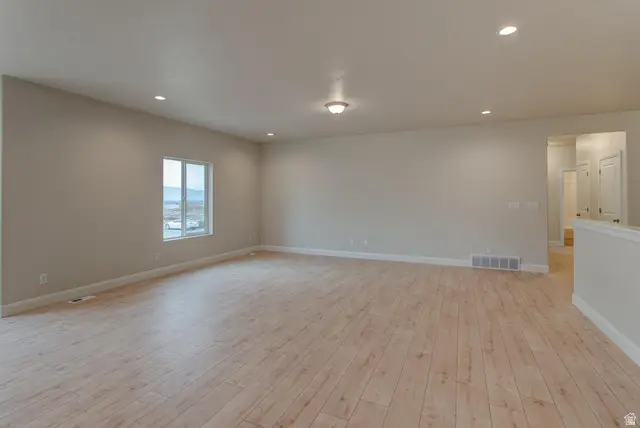 1651 S Windsong Dr #SR 372, Santaquin, UT 84655 - #3