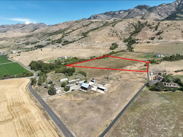 2163 E Maple Leaf Dr, Cove, UT 84320 - #1