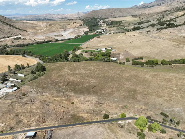 2163 E Maple Leaf Dr, Cove, UT 84320 - #2