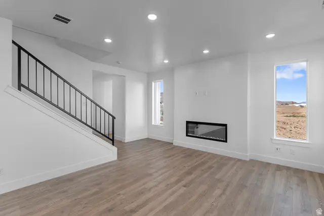1520 N 2250 W, Farr West, UT 84404 - #2