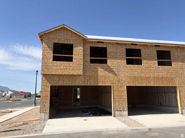 1377 S Calpac Ave, Spanish Fork, UT 84660 - #2