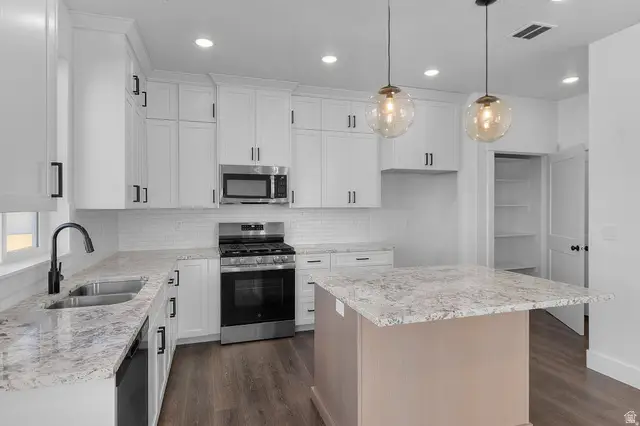 2284 W 1600 N #104, Farr West, UT 84404 - #2