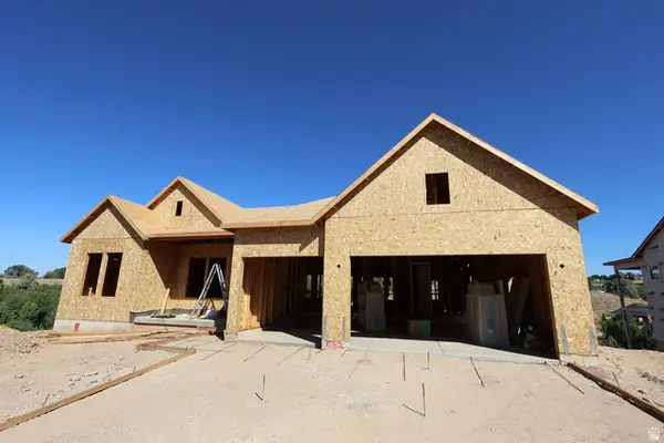 1269 E Amaryllis Way, Layton, UT 84040