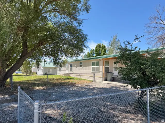 289 N 300 W, Huntington, UT 84528 - #1
