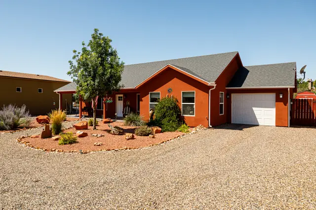 1734 S Lee Dr, Kanab, UT 84741 - #2